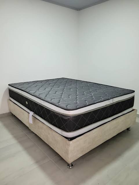Colchón doble pillow premium con 3 años de garantía en Cali